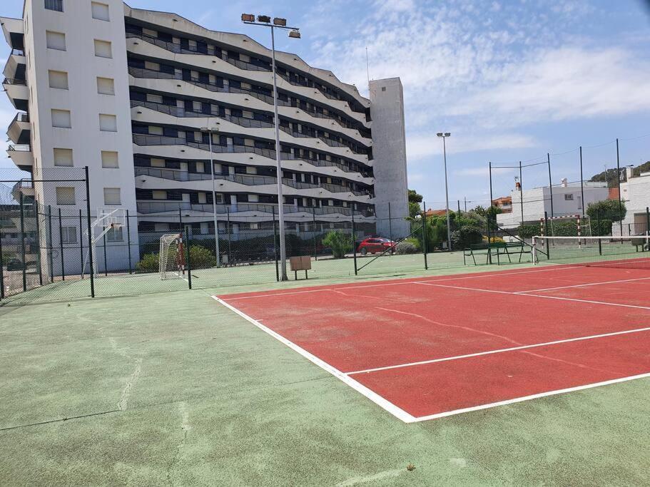 Апартаменти Vibras Estartit Playa Y Piscina Л'Естартіт Екстер'єр фото